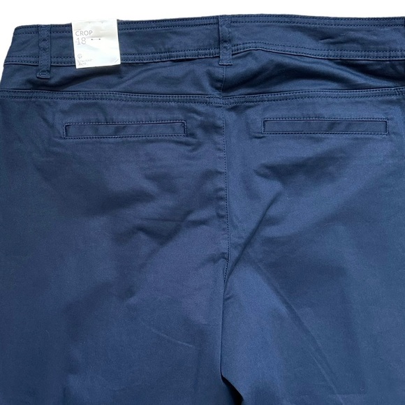 Lane Bryant Genius Fit Jeans Crop Pants Navy Blue Size 18 NWT - Picture 8 of 9